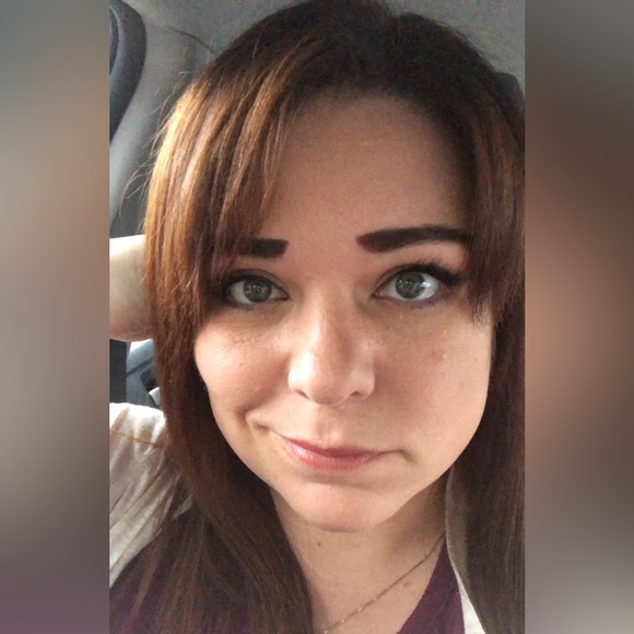 Meet your Posher, Amber! - Picture 7 of 9